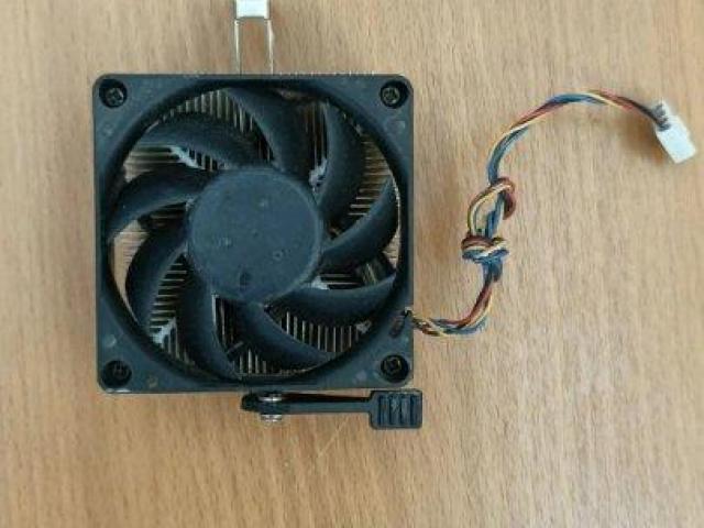 Продам боксовый кулер AMD
