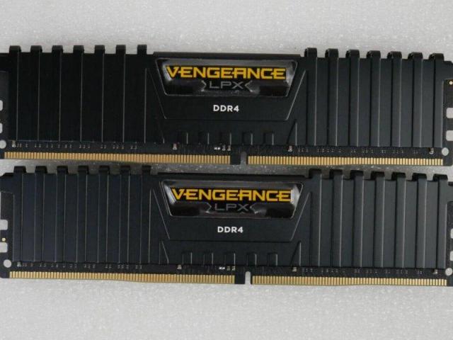 Corsair Vengeance LPX DDR4 32GB (2×16GB) 3200MHz